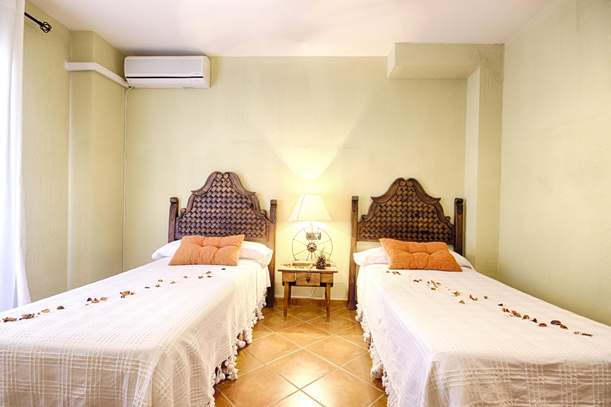 Hotel Rural Sierra Tejeda อัลเกาซิน ภายนอก รูปภาพ