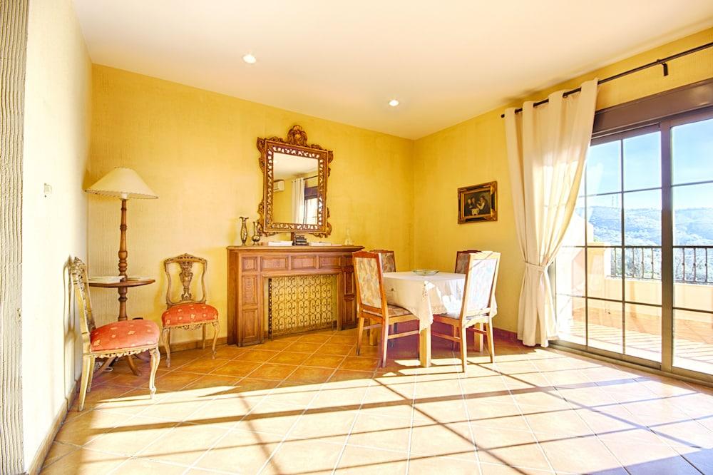 Hotel Rural Sierra Tejeda อัลเกาซิน ภายนอก รูปภาพ