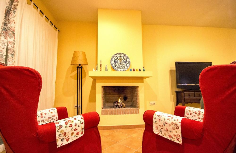 Hotel Rural Sierra Tejeda อัลเกาซิน ภายนอก รูปภาพ