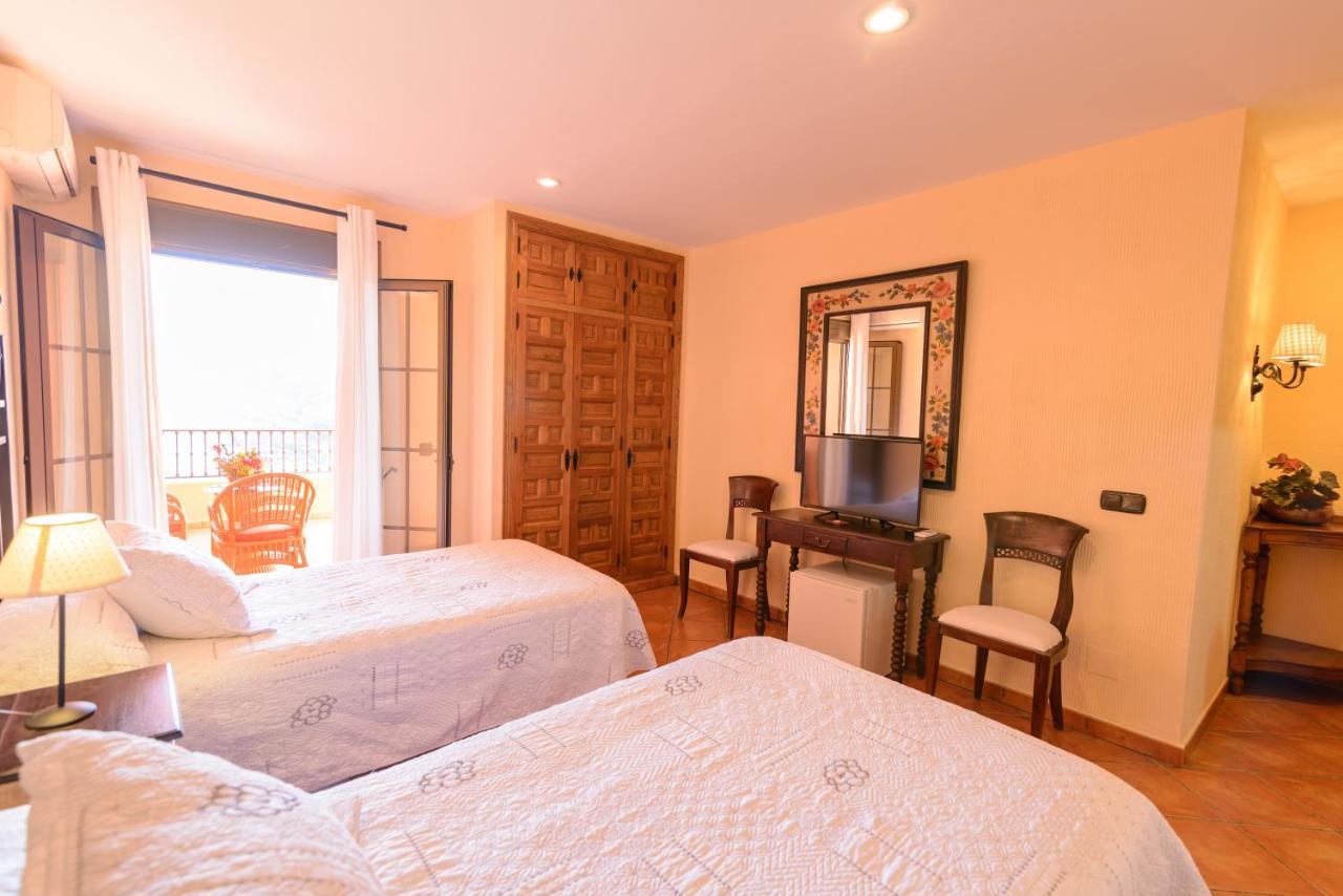 Hotel Rural Sierra Tejeda อัลเกาซิน ภายนอก รูปภาพ