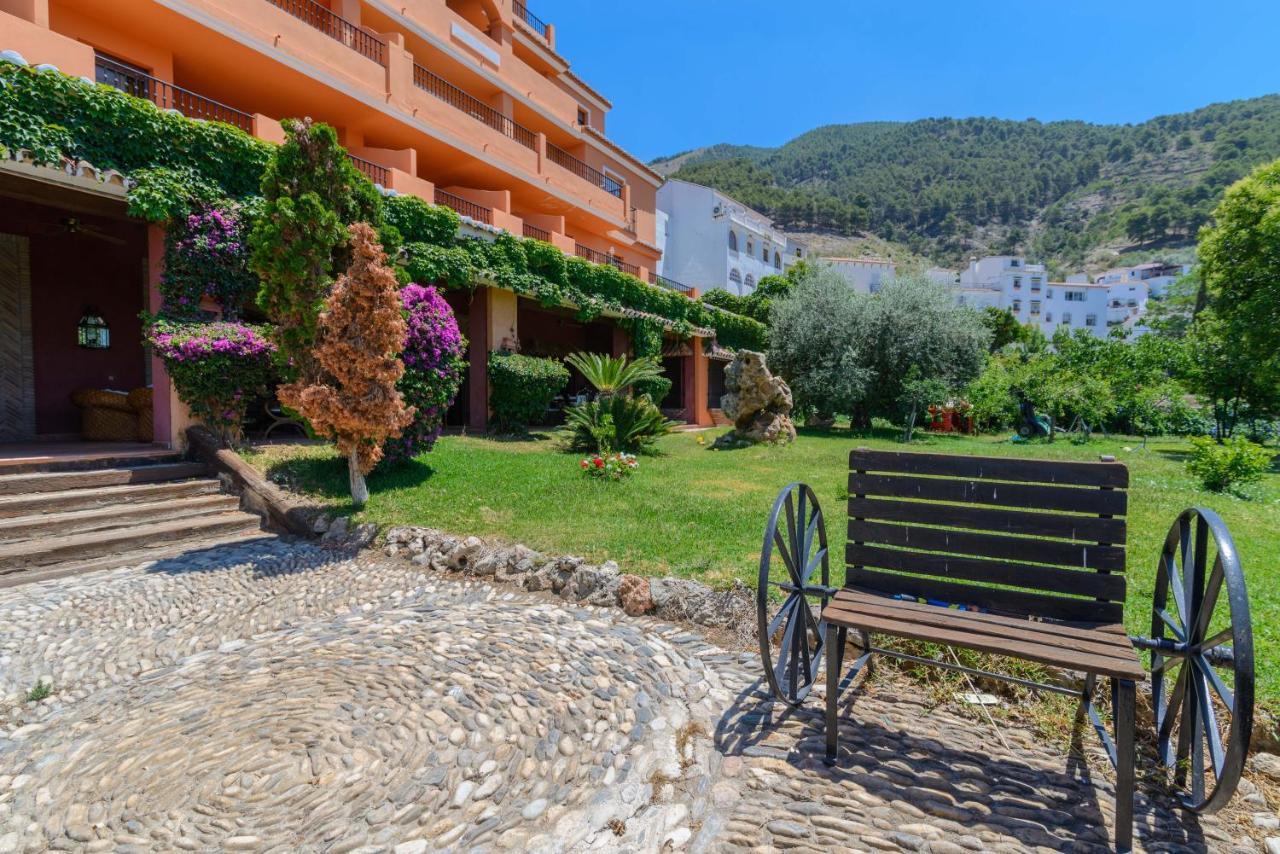 Hotel Rural Sierra Tejeda อัลเกาซิน ภายนอก รูปภาพ