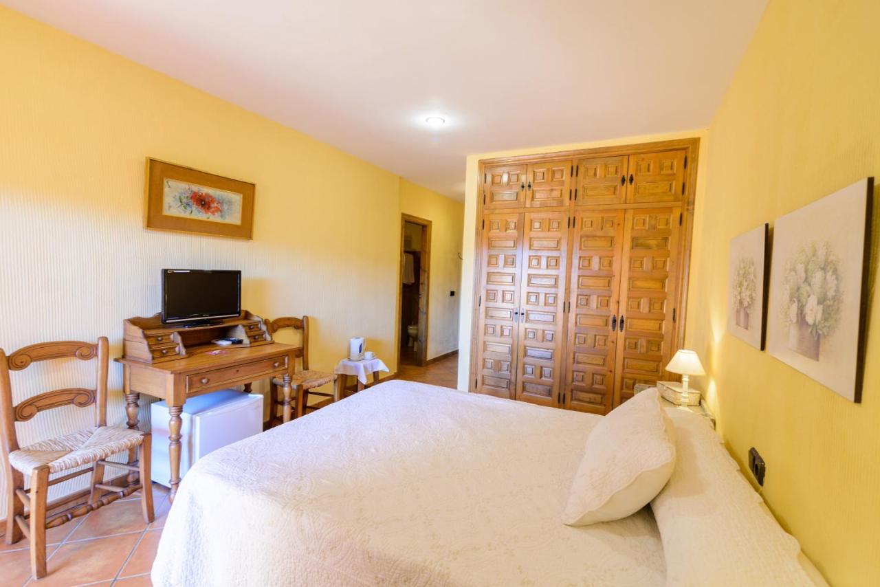 Hotel Rural Sierra Tejeda อัลเกาซิน ภายนอก รูปภาพ